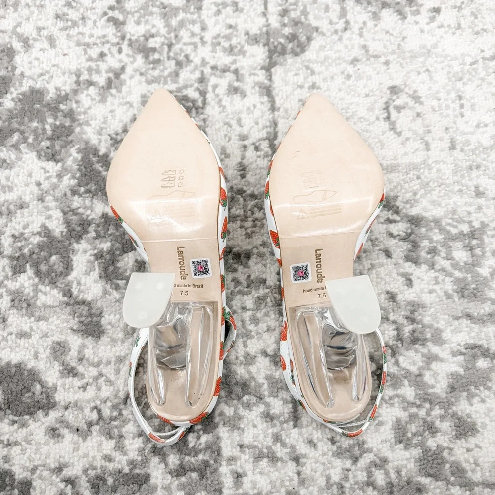 NEW Larroude Gaga Pump Leather Strawberry Print - Picture 10 of 11